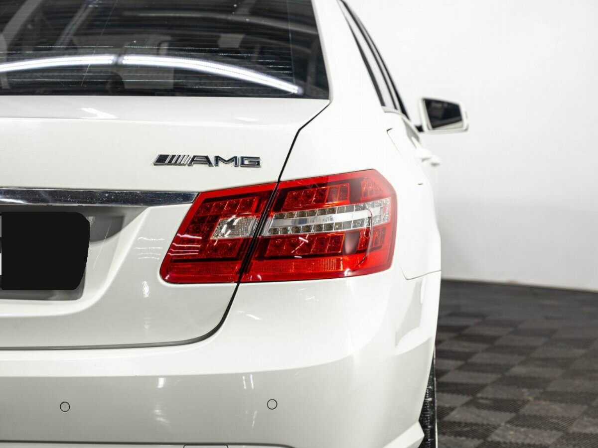 Mercedes-Benz E-Класс 2011 года с пробегом. Фото: #6