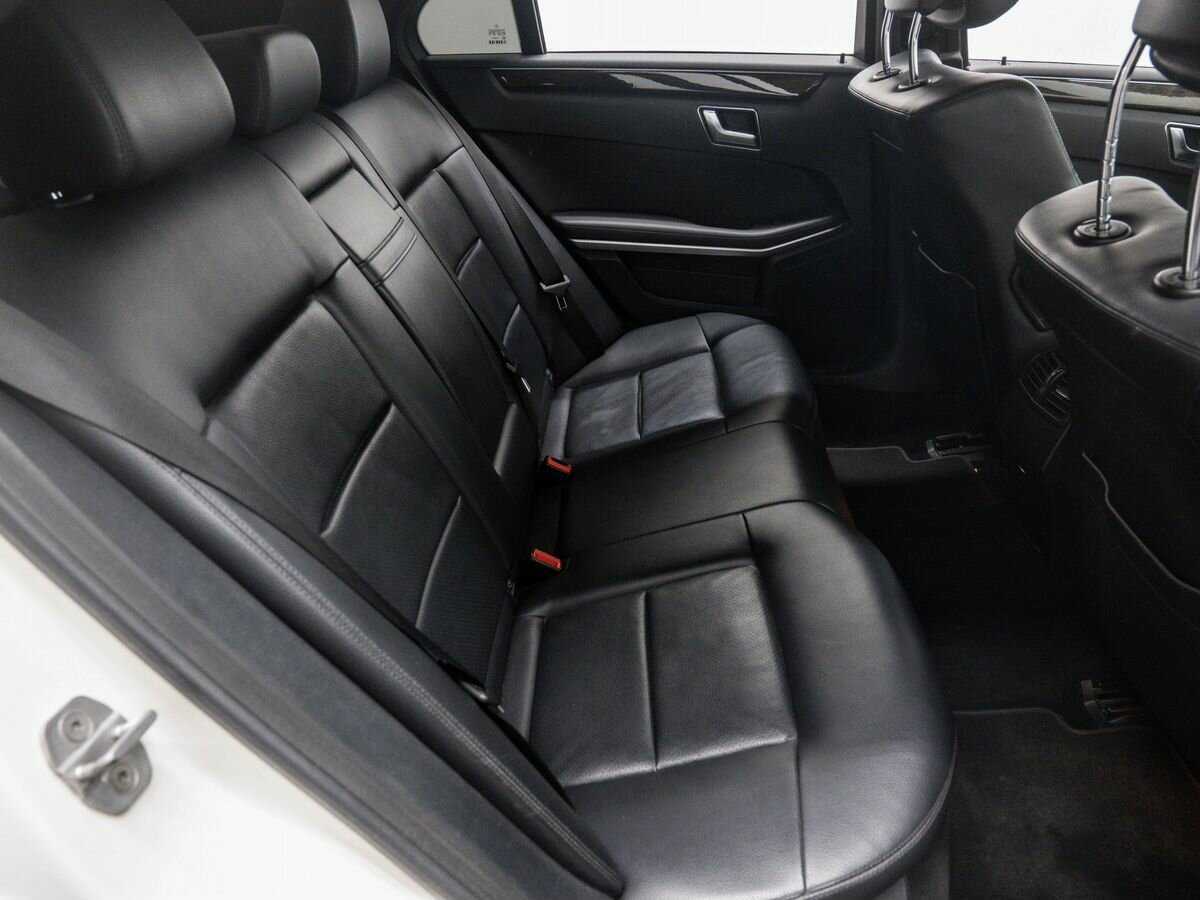 Mercedes-Benz E-Класс 2011 года с пробегом. Фото: #9