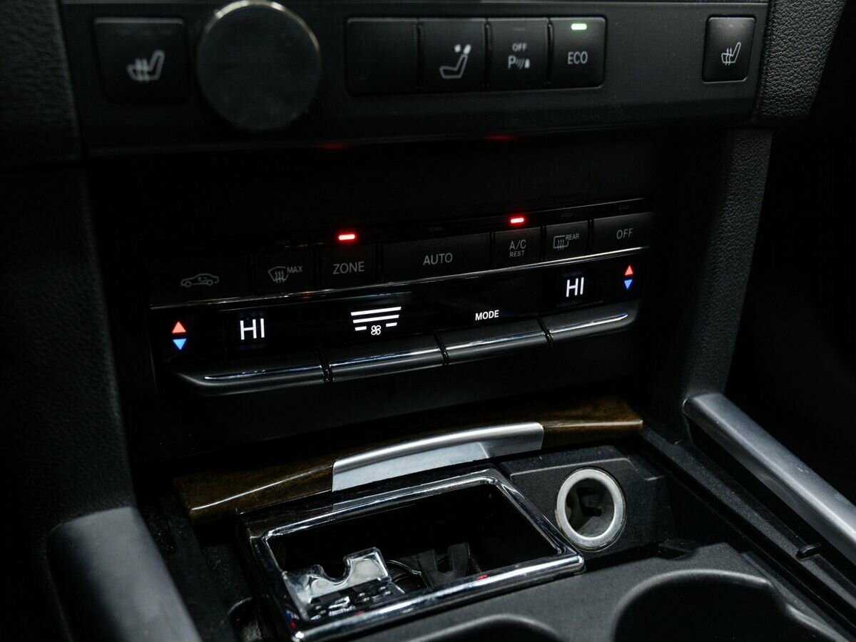 Mercedes-Benz E-Класс 2011 года с пробегом. Фото: #16