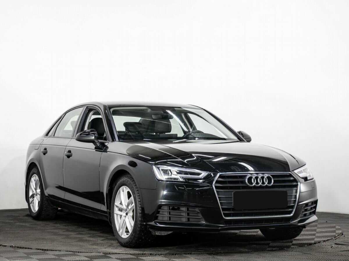 Audi A4 2018 года с пробегом. Фото: #2