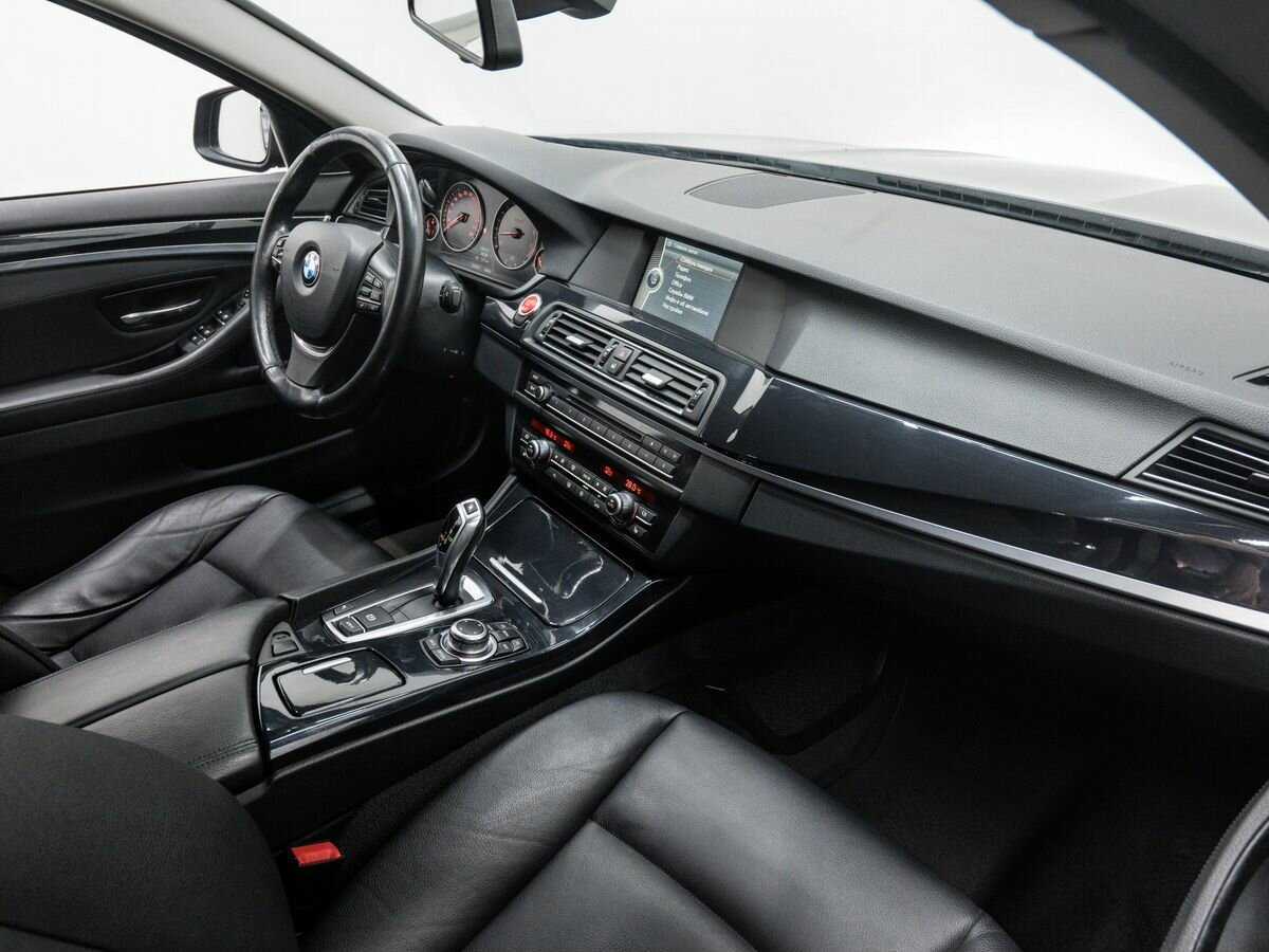 BMW 5 серии 2011 года с пробегом. Фото: #7