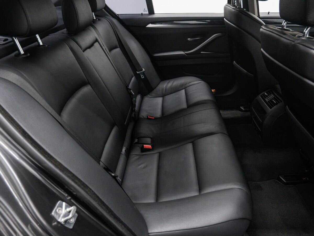 BMW 5 серии 2011 года с пробегом. Фото: #9