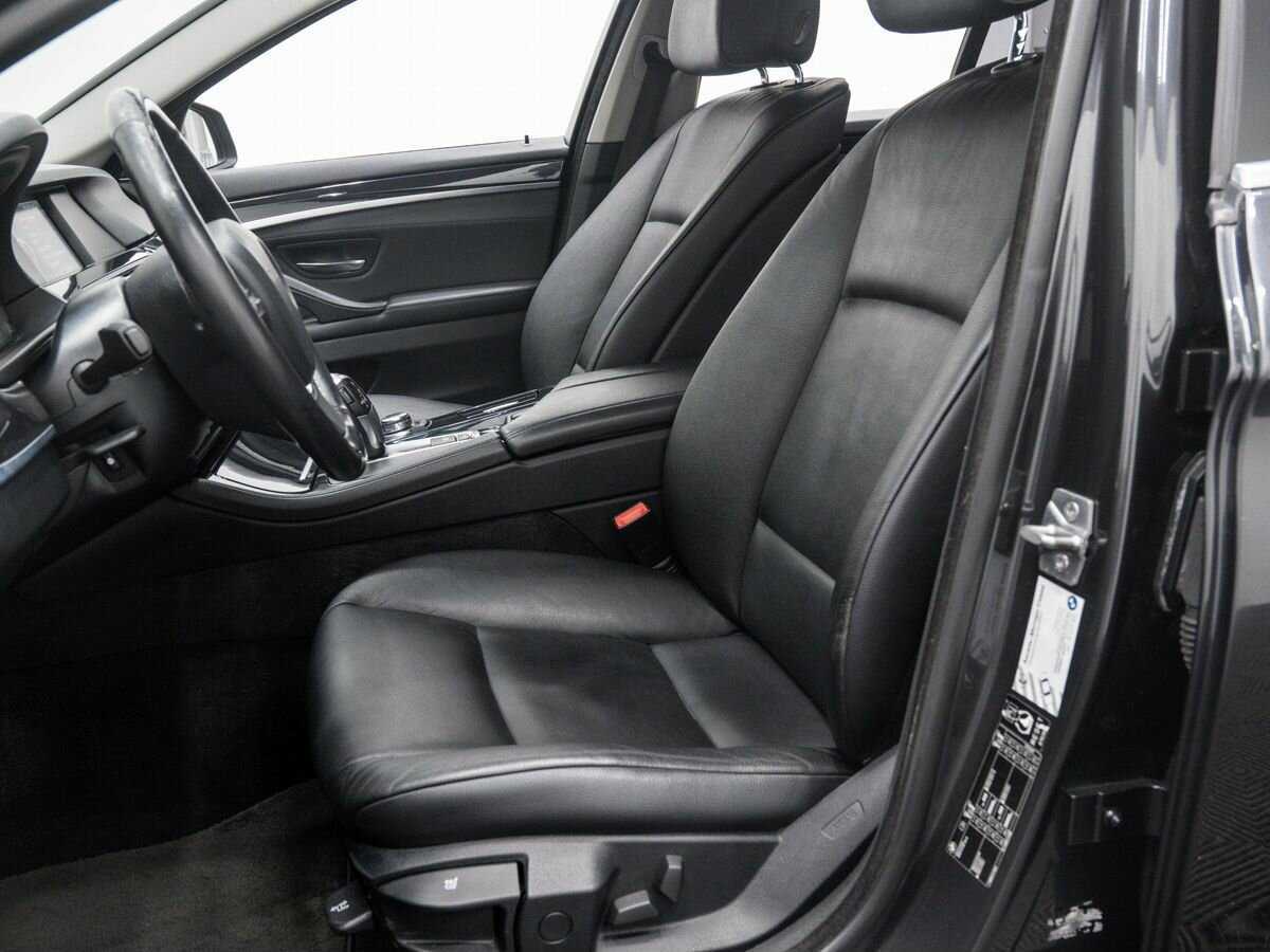 BMW 5 серии 2011 года с пробегом. Фото: #13