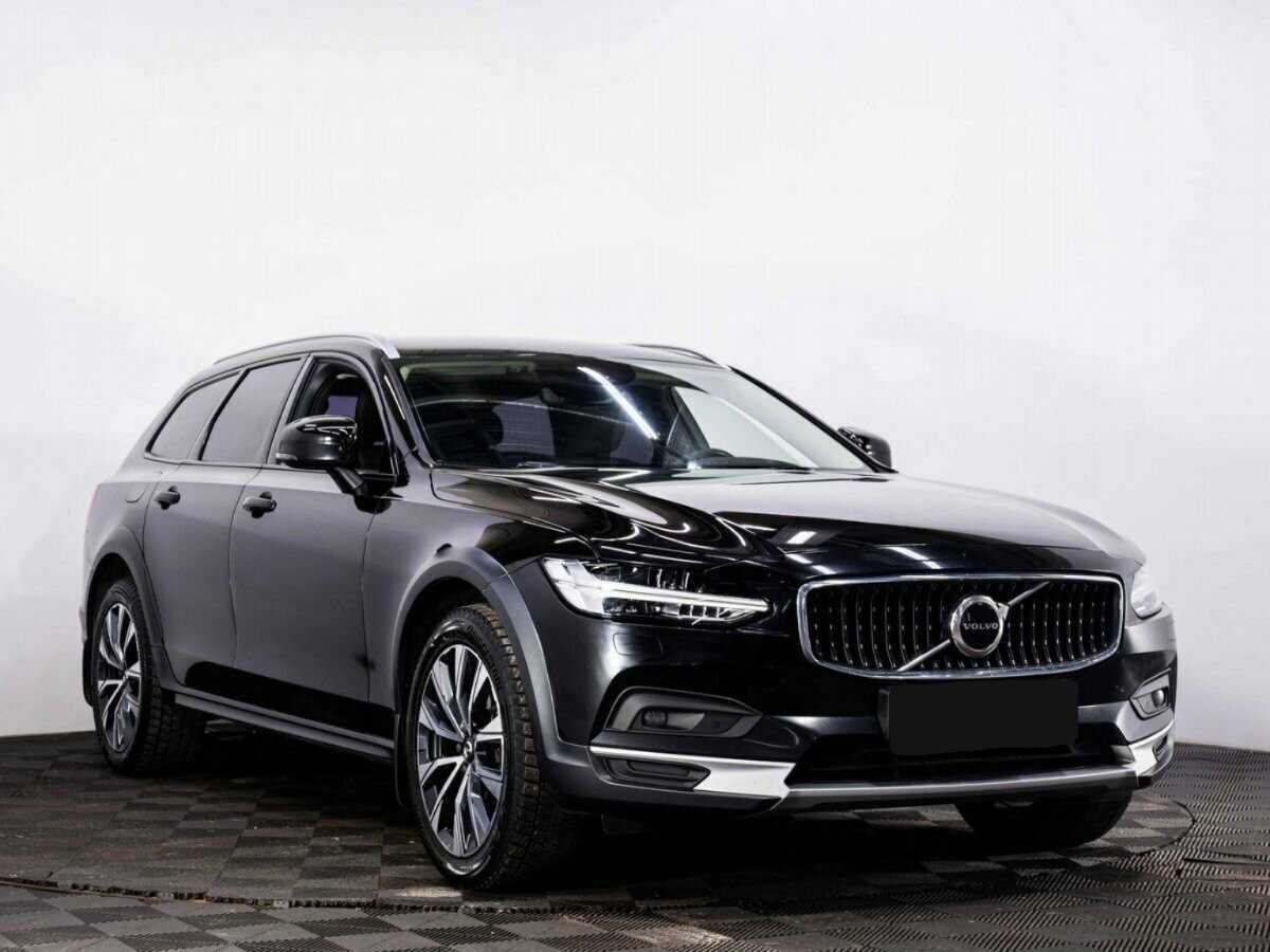Volvo V90 Cross Country 2020 года с пробегом. Фото: #2