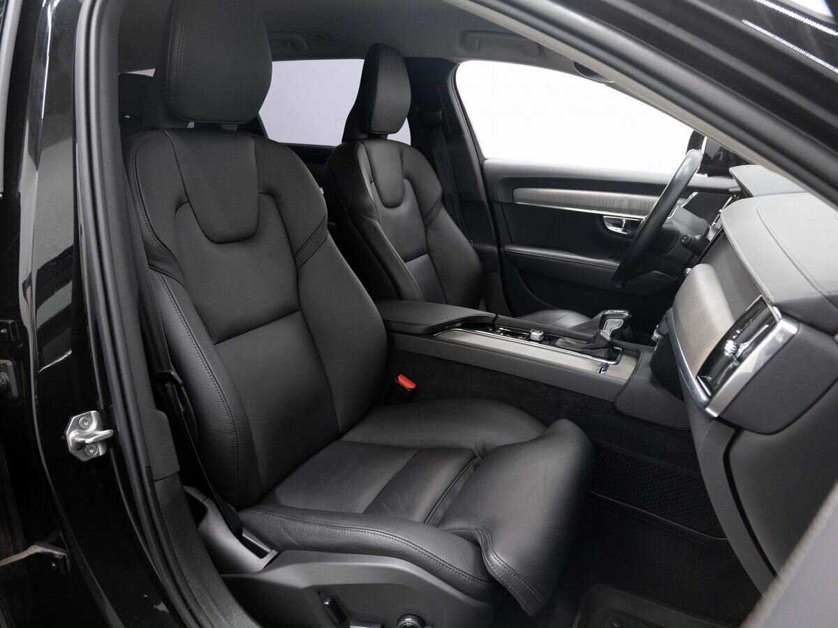 Volvo V90 Cross Country 2020 года с пробегом. Фото: #12