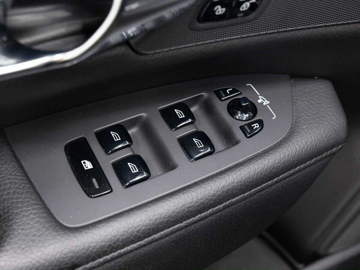 Volvo V90 Cross Country 2020 года с пробегом. Фото: #24