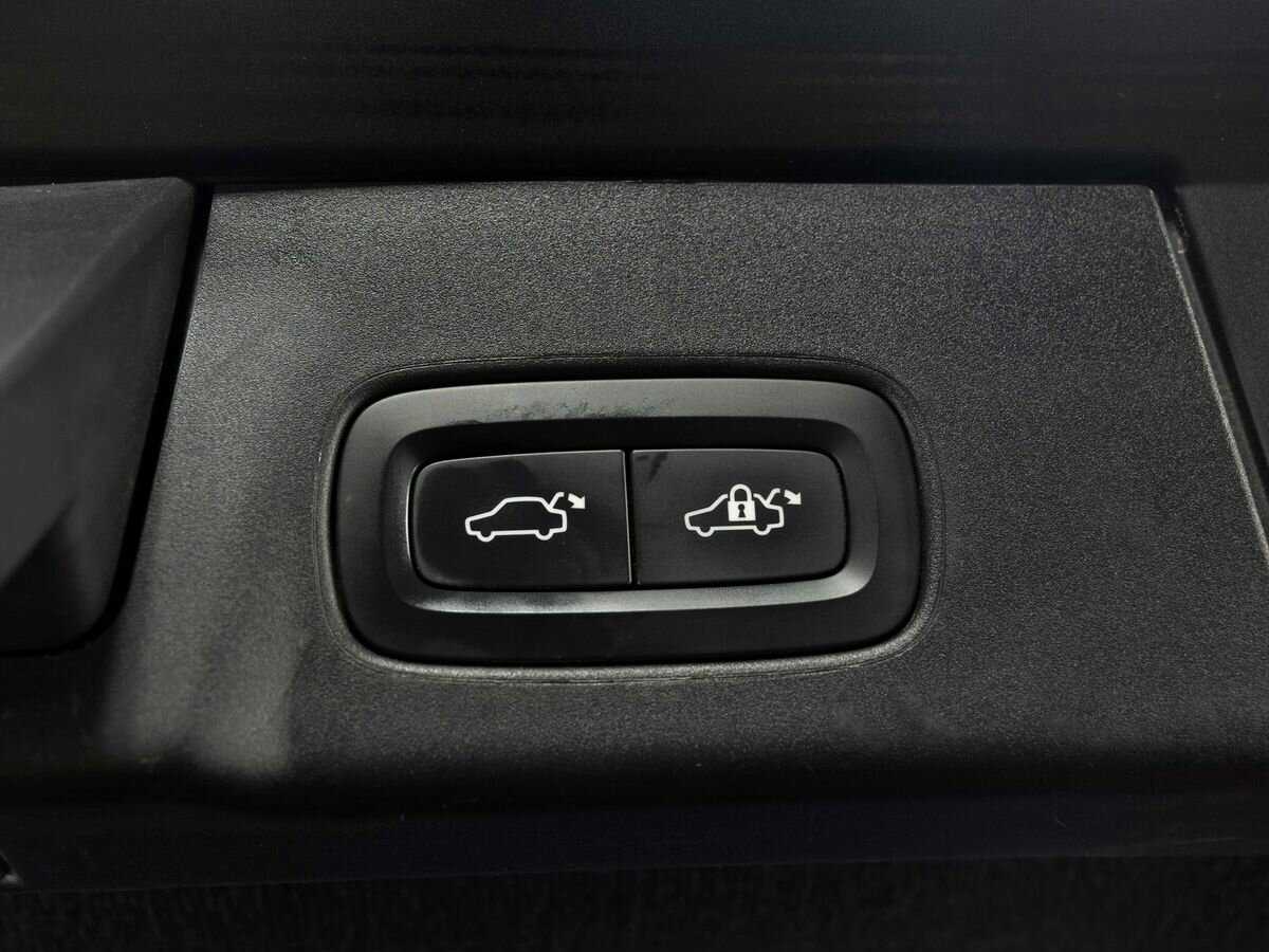 Volvo V90 Cross Country 2020 года с пробегом. Фото: #25