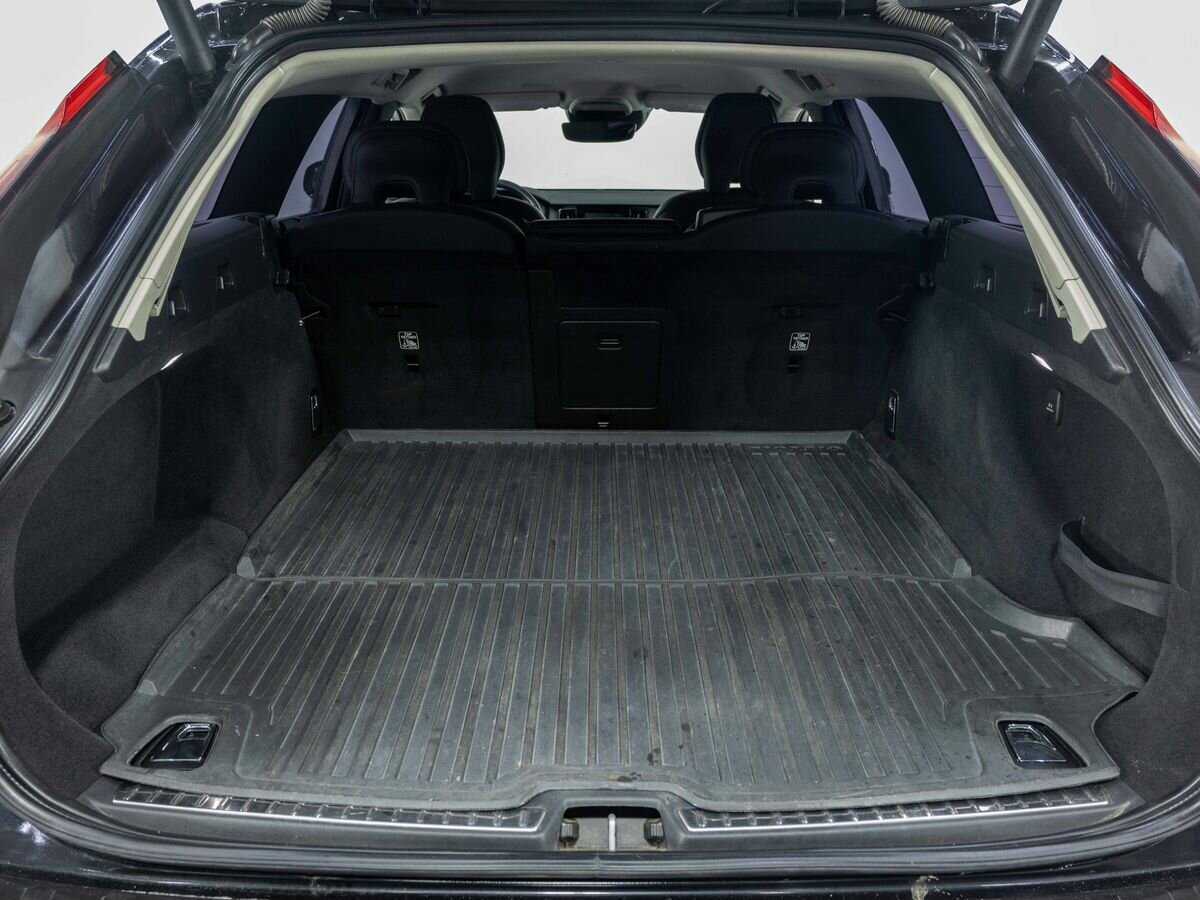 Volvo V90 Cross Country 2020 года с пробегом. Фото: #26