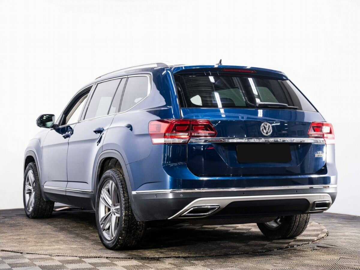 Volkswagen Teramont 2018 года с пробегом. Фото: #3