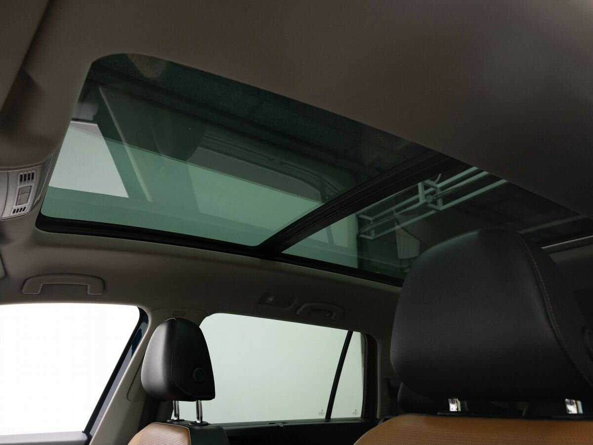 Volkswagen Teramont 2018 года с пробегом. Фото: #18