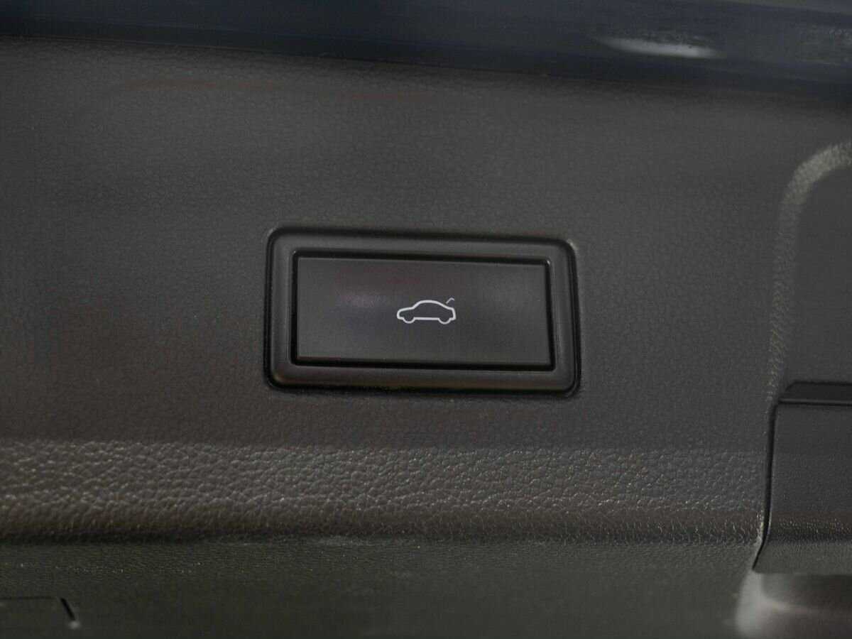 Volkswagen Teramont 2018 года с пробегом. Фото: #23