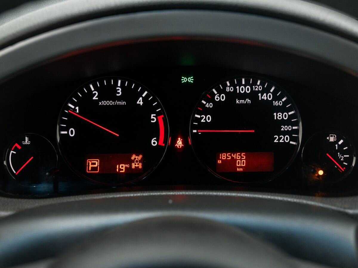 Nissan Pathfinder 2011 года с пробегом. Фото: #17