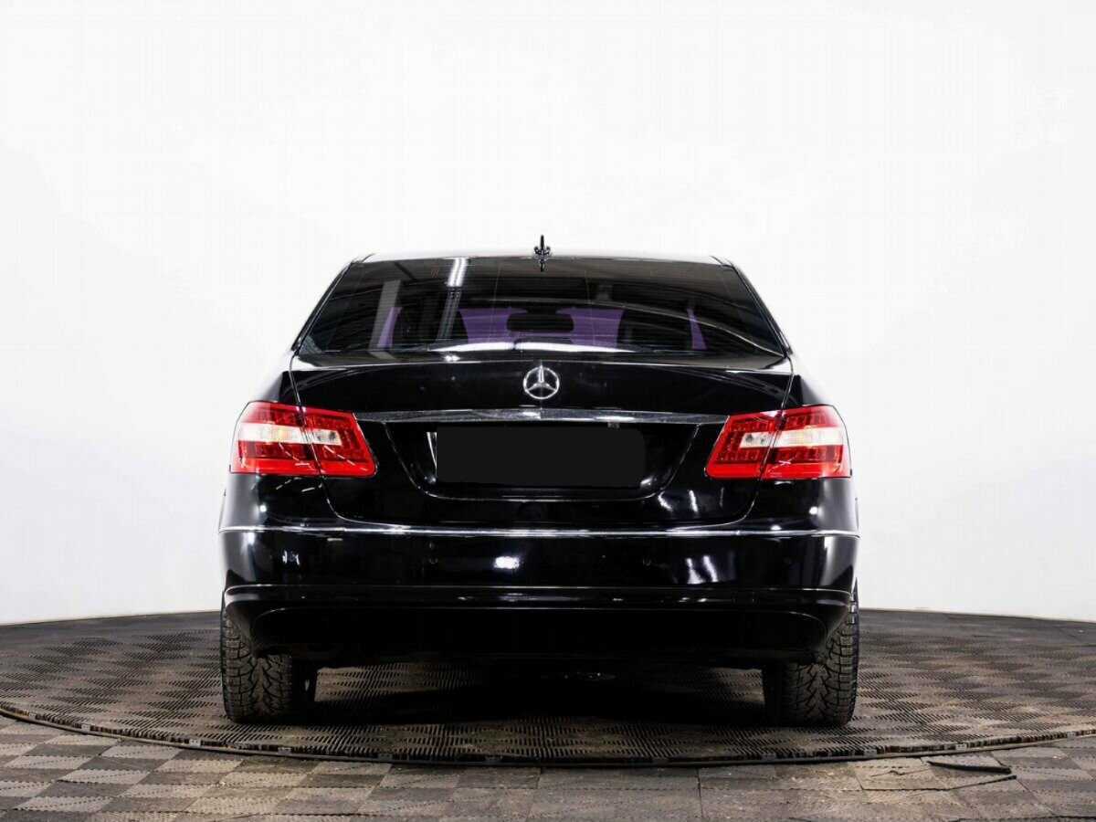 Mercedes-Benz E-Класс 2009 года с пробегом. Фото: #4