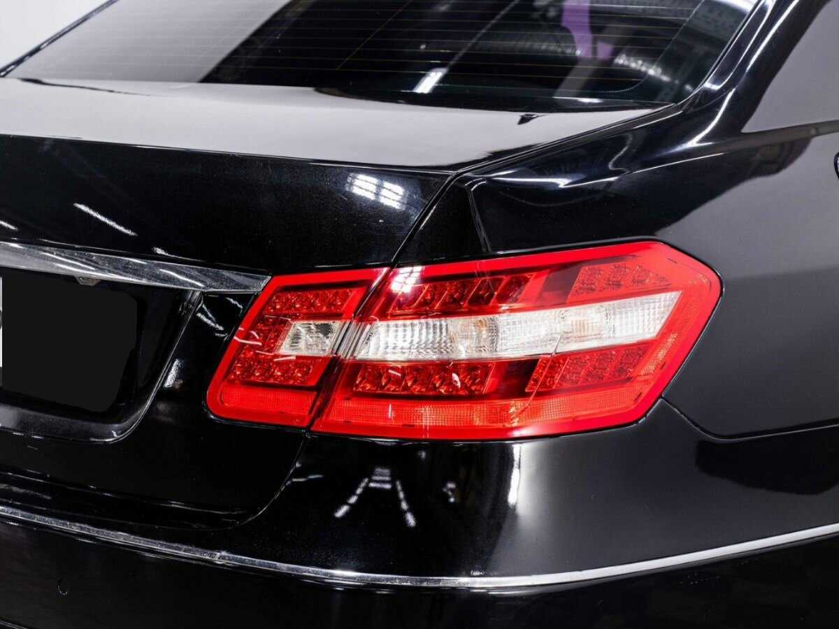 Mercedes-Benz E-Класс 2009 года с пробегом. Фото: #24