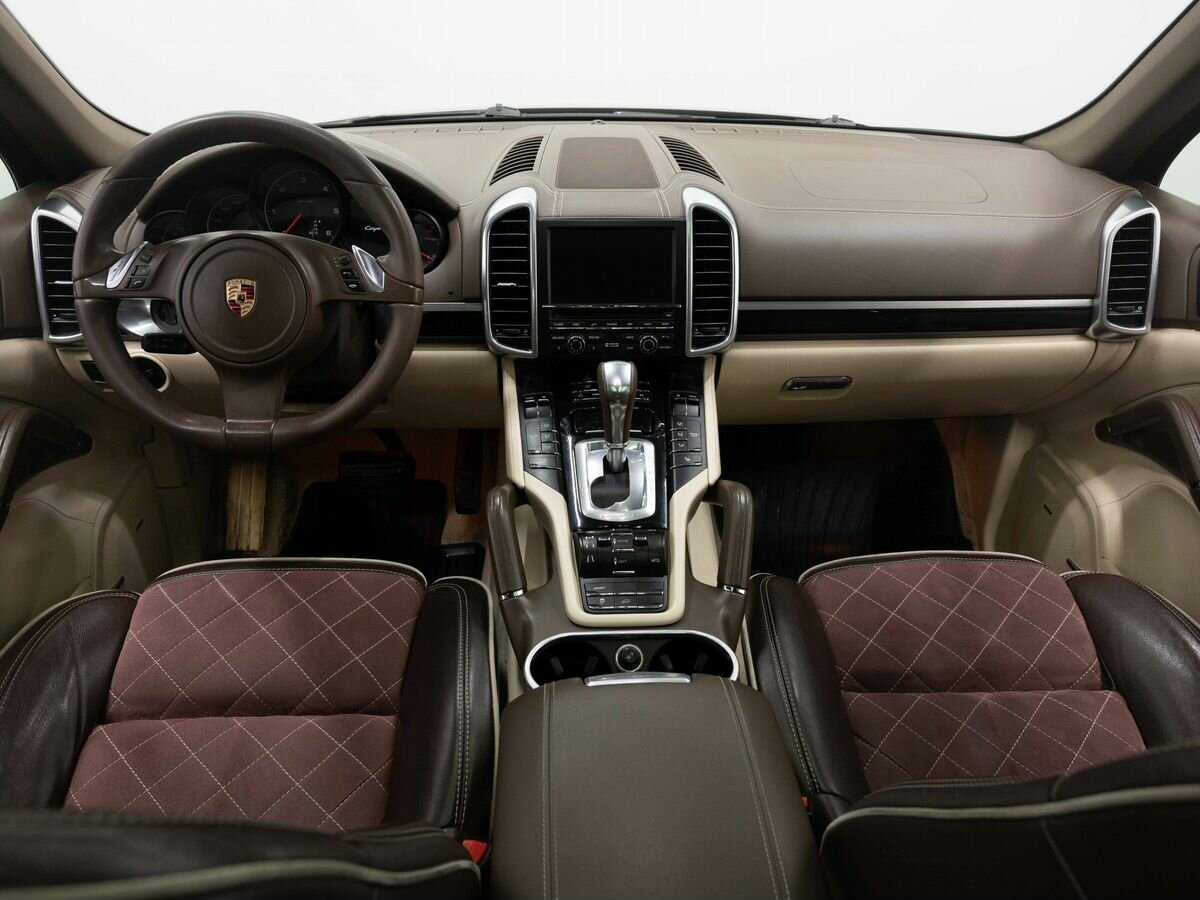 Porsche Cayenne 2011 года с пробегом. Фото: #16