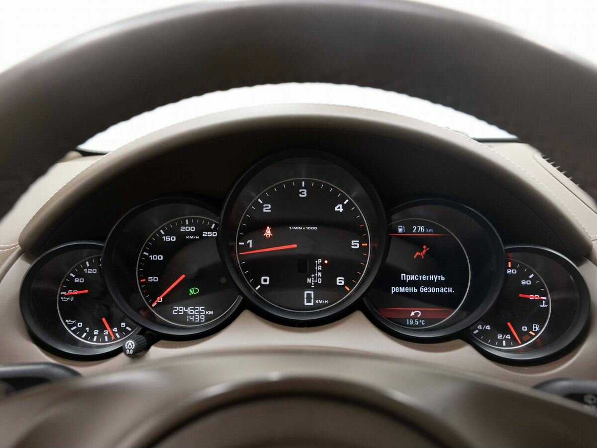 Porsche Cayenne 2011 года с пробегом. Фото: #20