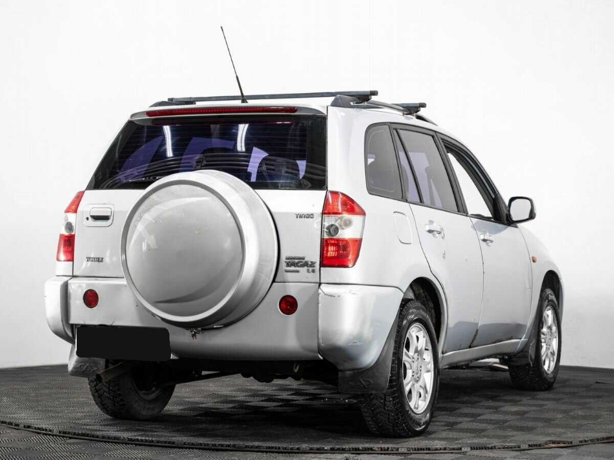 Chery Tiggo (T11) 2011 года с пробегом. Фото: #3