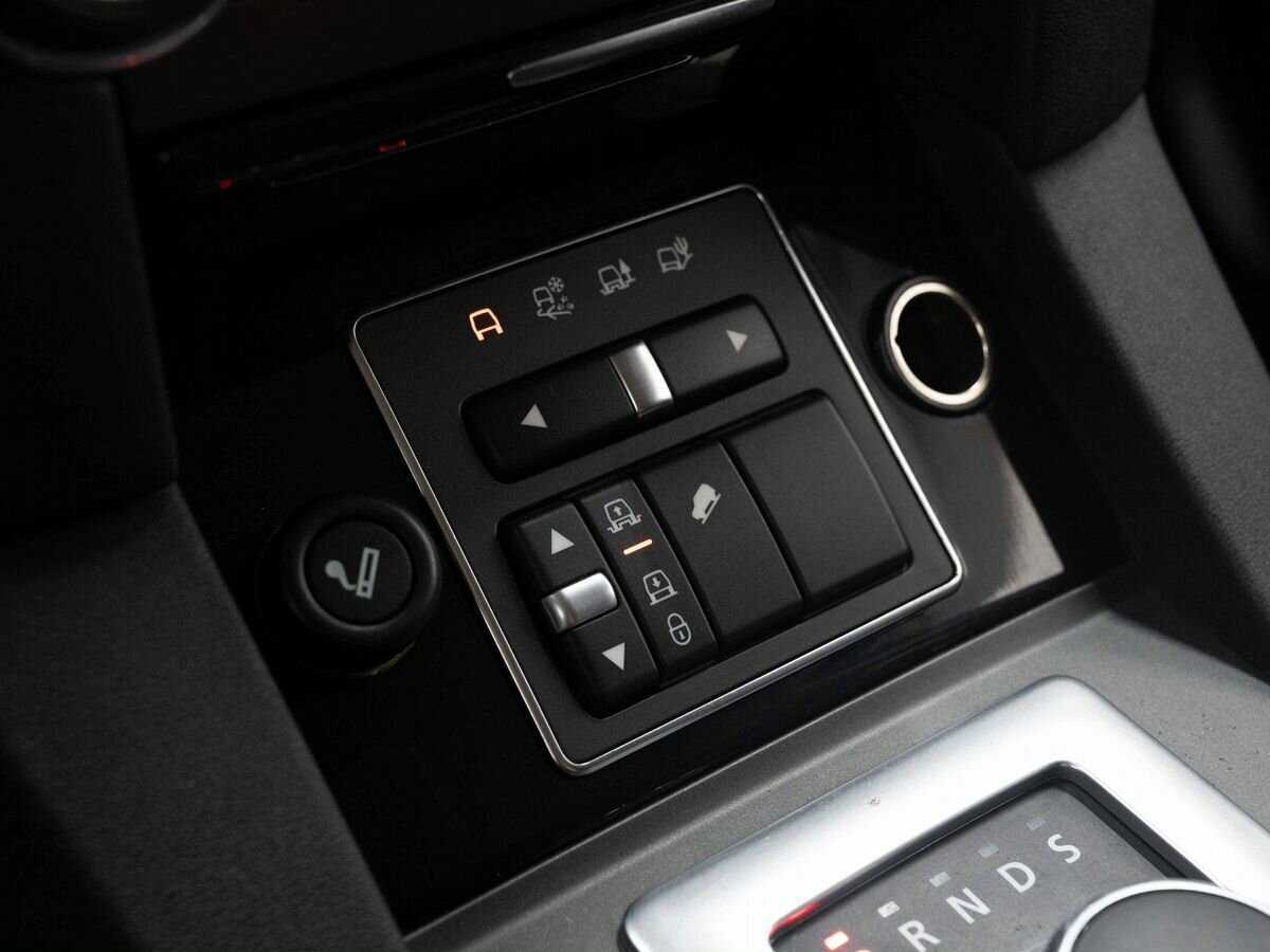 Land Rover Discovery 2014 года с пробегом. Фото: #26