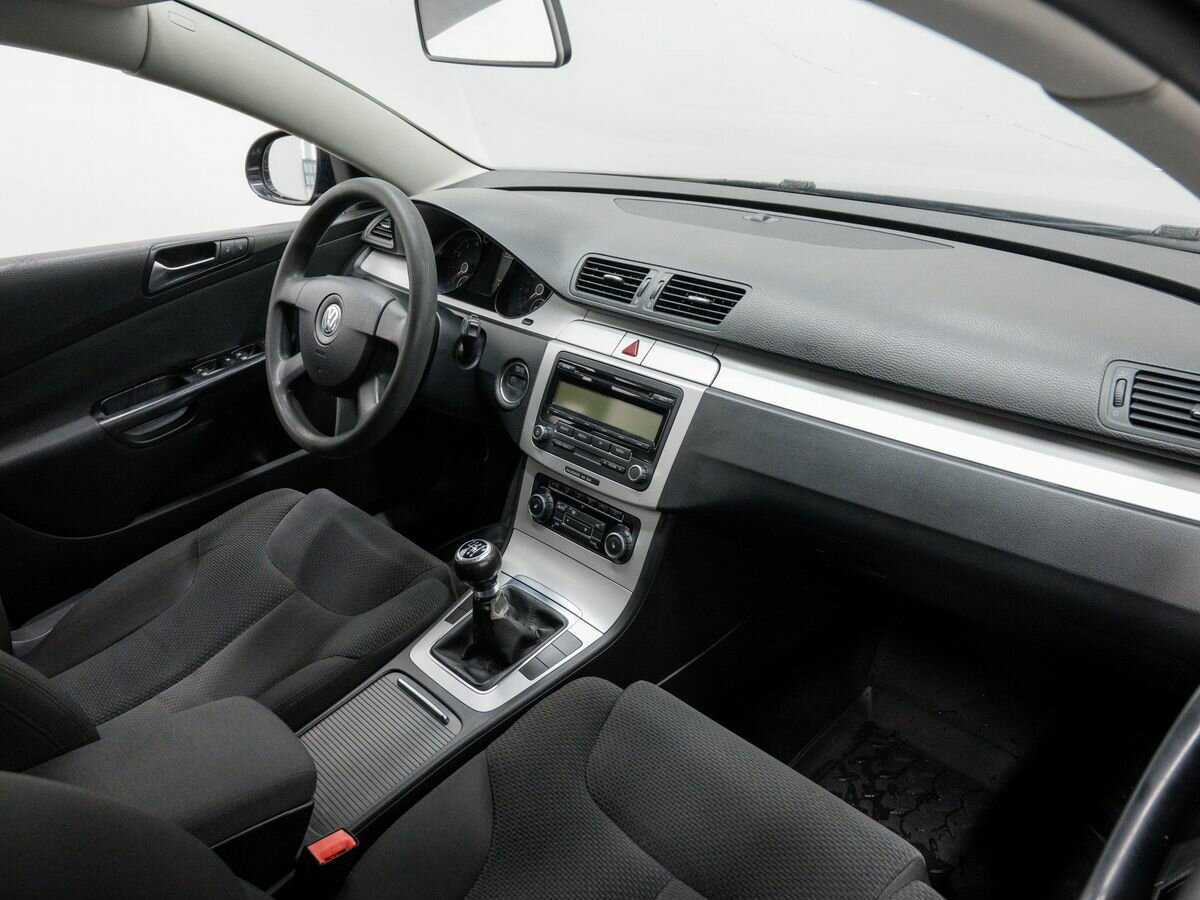 Volkswagen Passat 2010 года с пробегом. Фото: #6