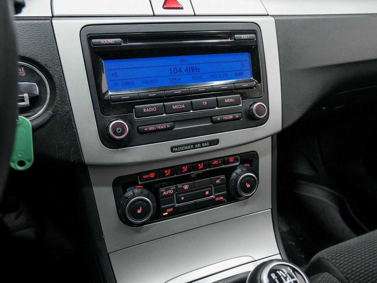 Volkswagen Passat 2010 года с пробегом. Фото: #16