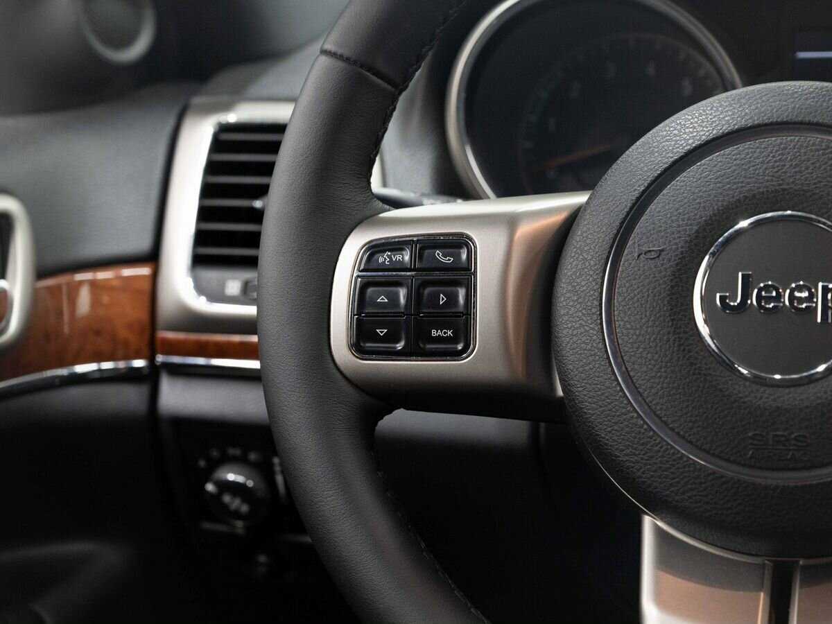 Jeep Grand Cherokee 2010 года с пробегом. Фото: #17