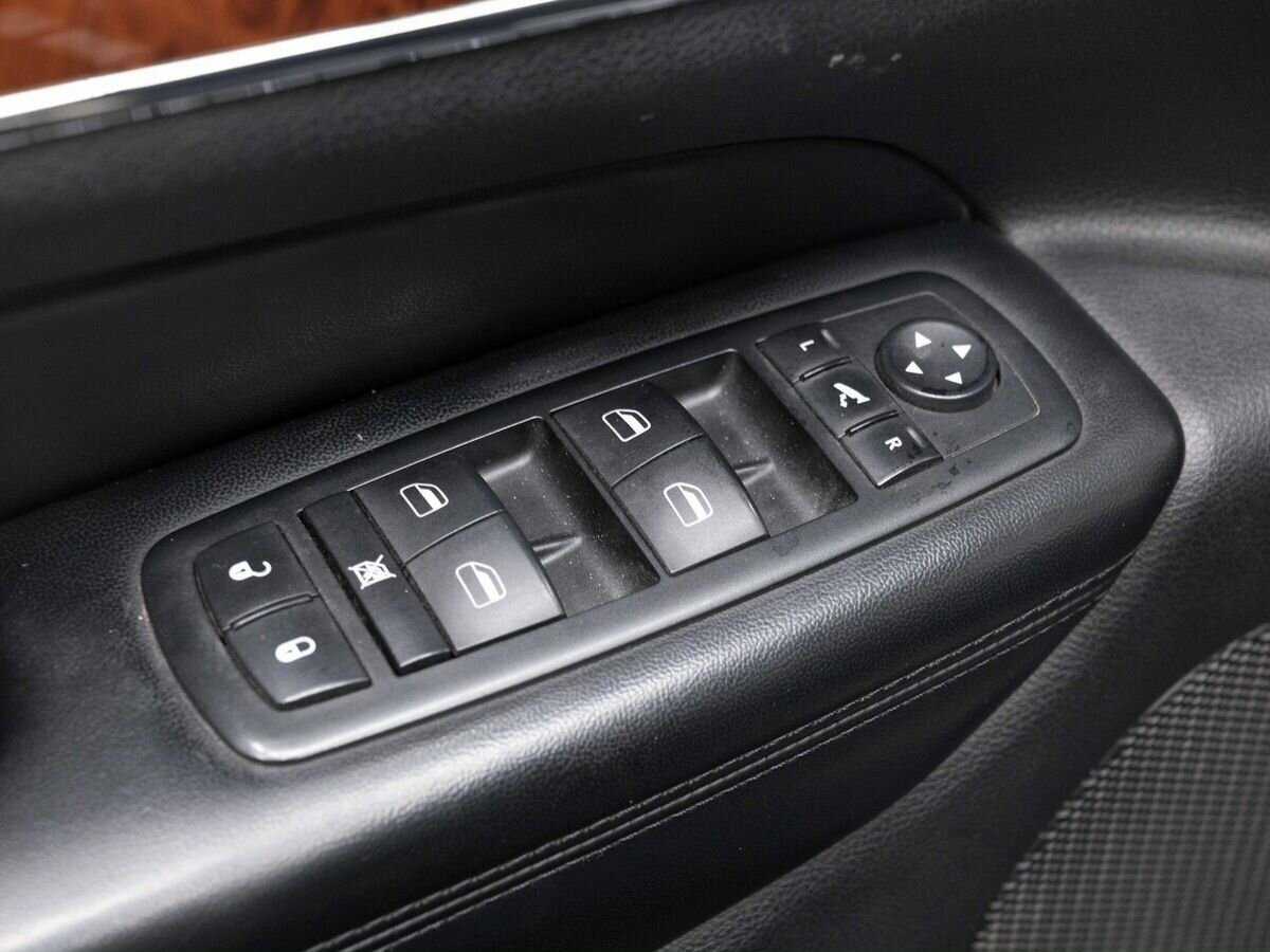 Jeep Grand Cherokee 2010 года с пробегом. Фото: #20