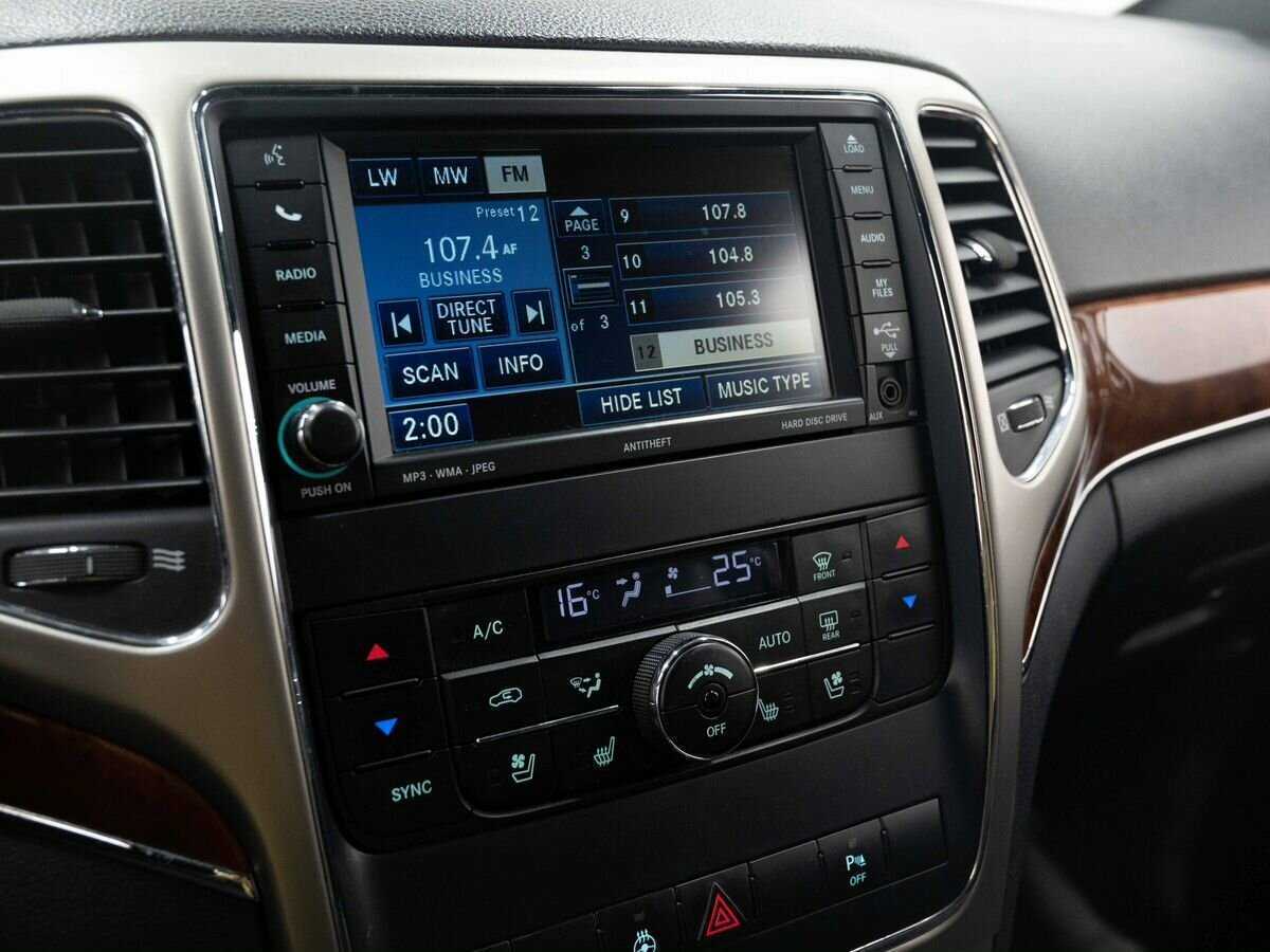 Jeep Grand Cherokee 2010 года с пробегом. Фото: #23