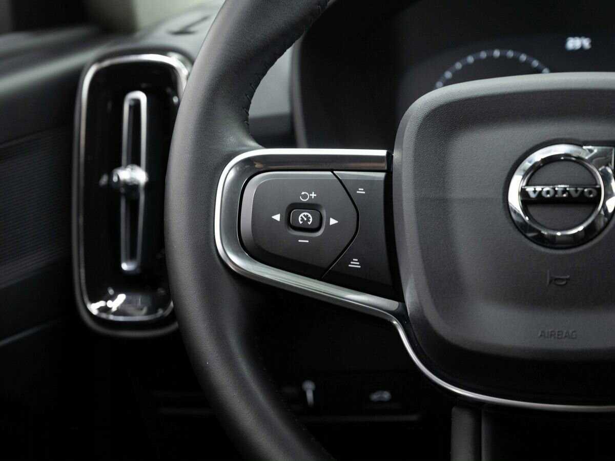 Volvo XC40 2018 года с пробегом. Фото: #16