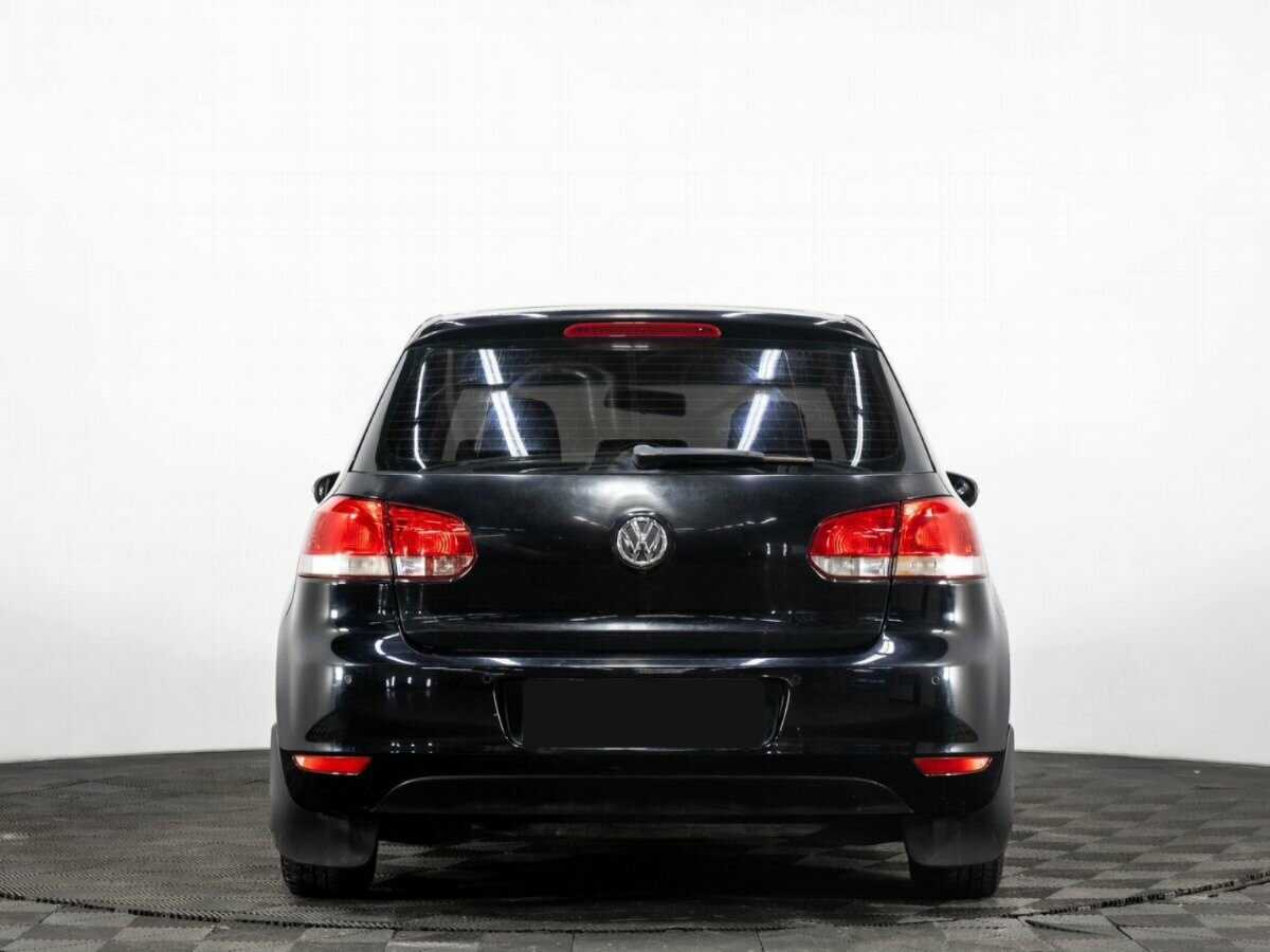 Volkswagen Golf 2009 года с пробегом. Фото: #4