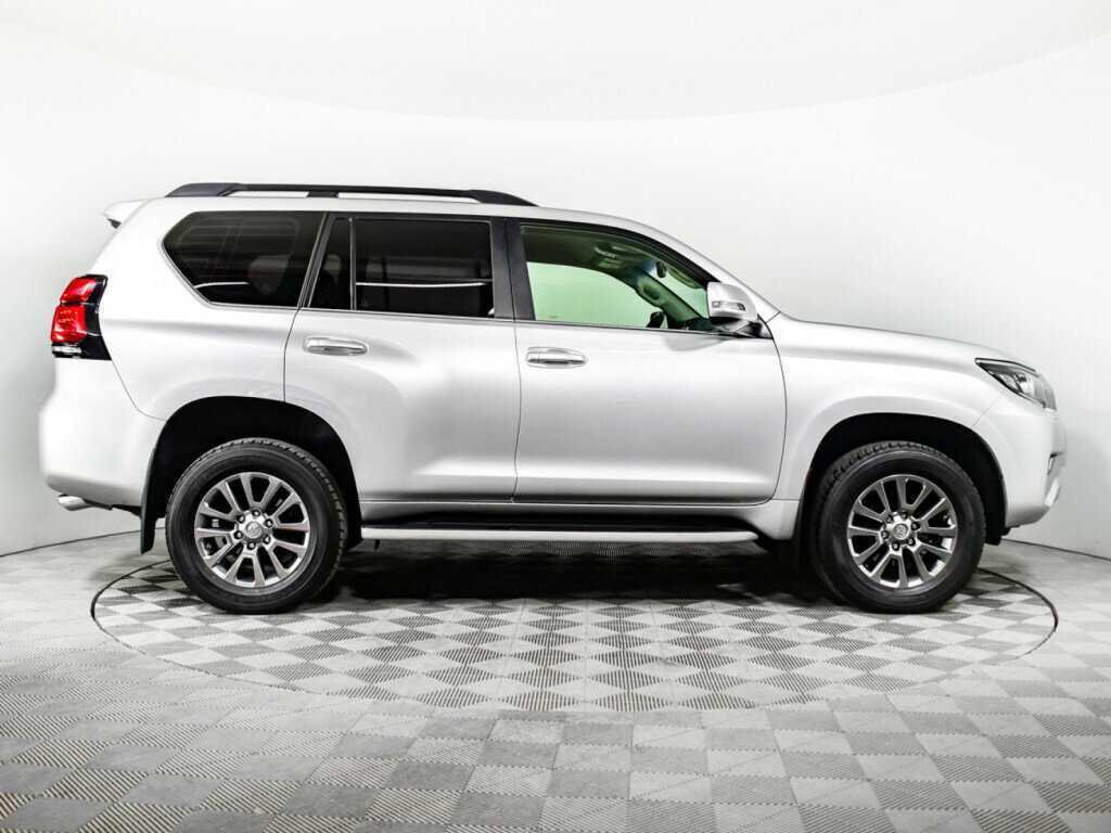Toyota Land Cruiser Prado 2018 года с пробегом. Фото: #1