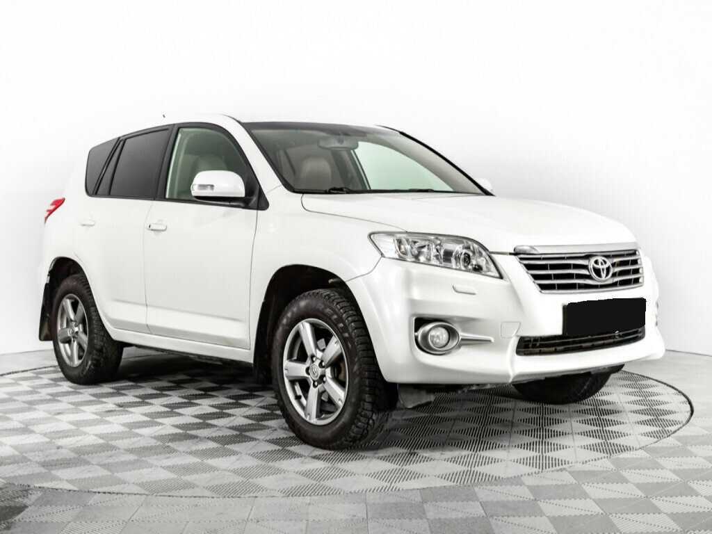 Toyota RAV4 2010 года с пробегом. Фото: #2