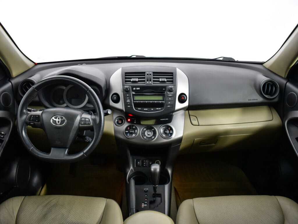 Toyota RAV4 2010 года с пробегом. Фото: #11