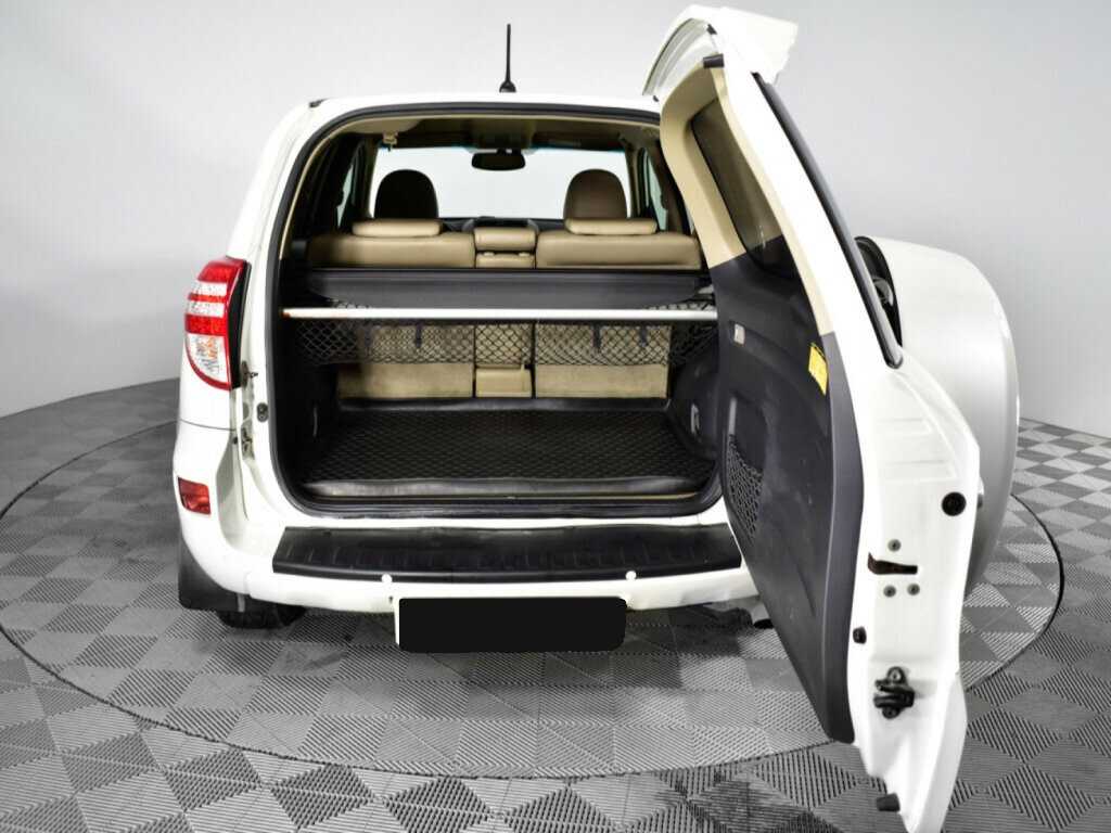 Toyota RAV4 2010 года с пробегом. Фото: #15