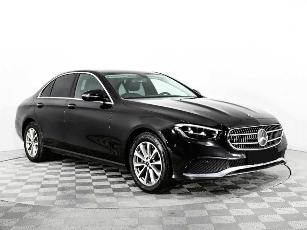 Mercedes-Benz E-Класс 2021 года с пробегом. Фото: #2