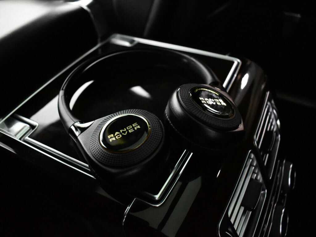 Land Rover Range Rover 2017 года с пробегом. Фото: #13