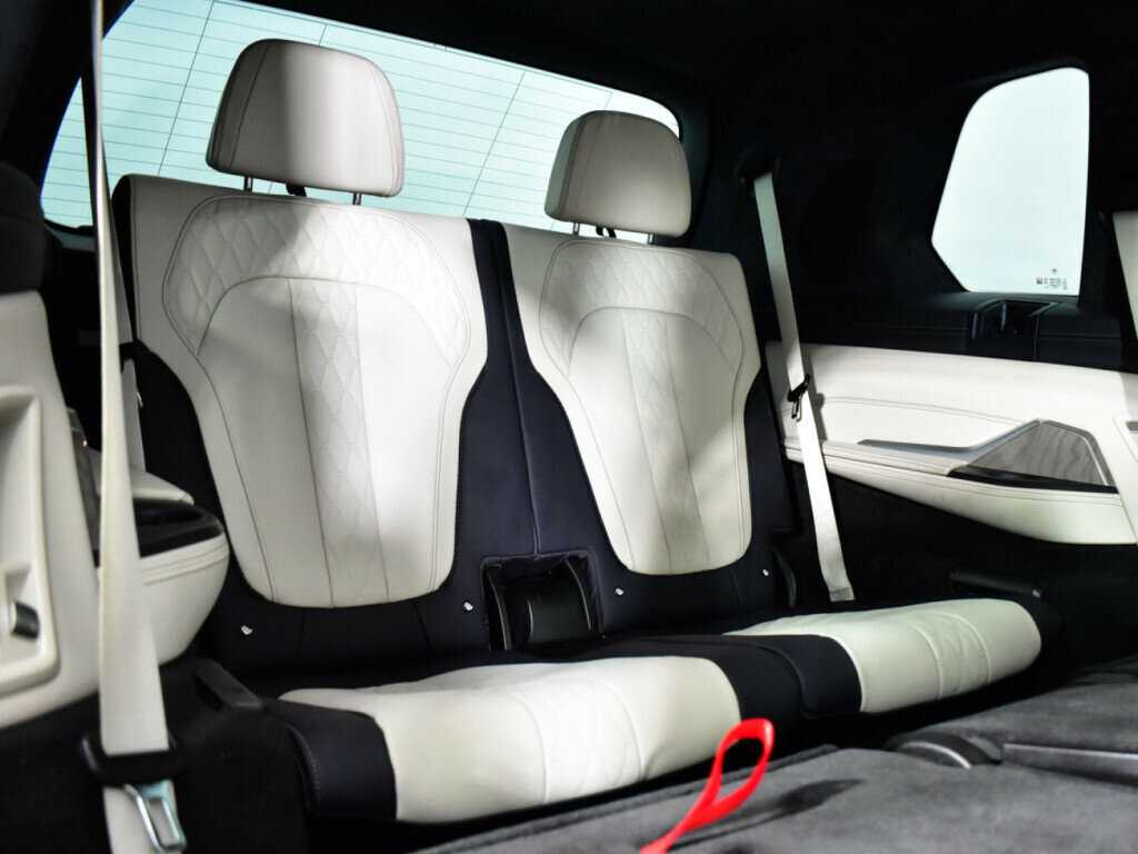 BMW X7 2020 года с пробегом. Фото: #10