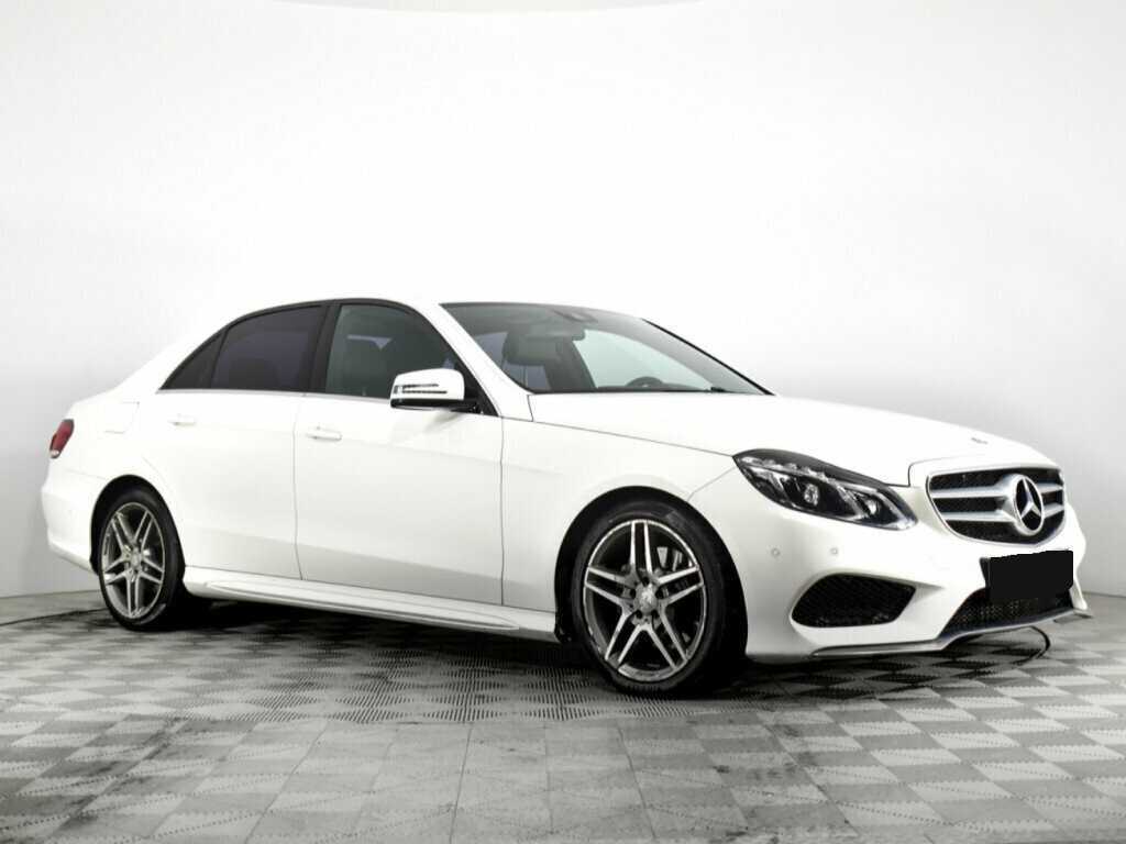 Mercedes-Benz E-Класс 2015 года с пробегом. Фото: #2