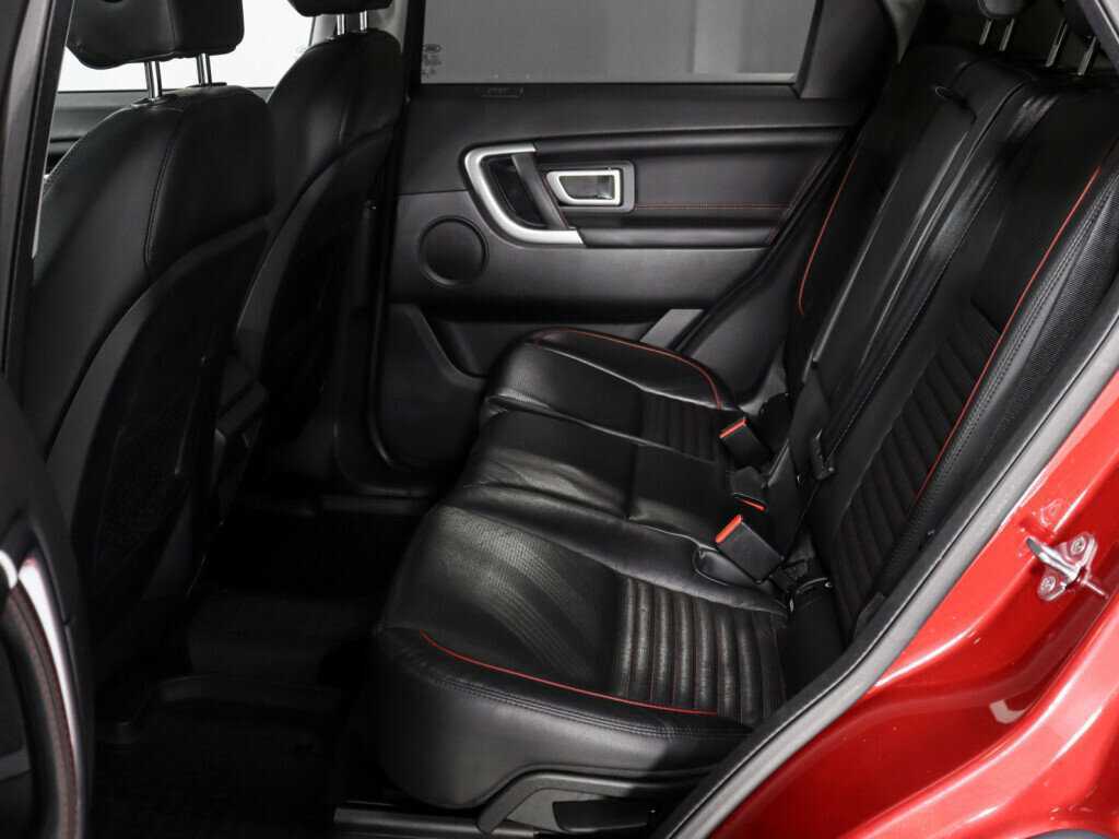 Land Rover Discovery Sport 2018 года с пробегом. Фото: #9