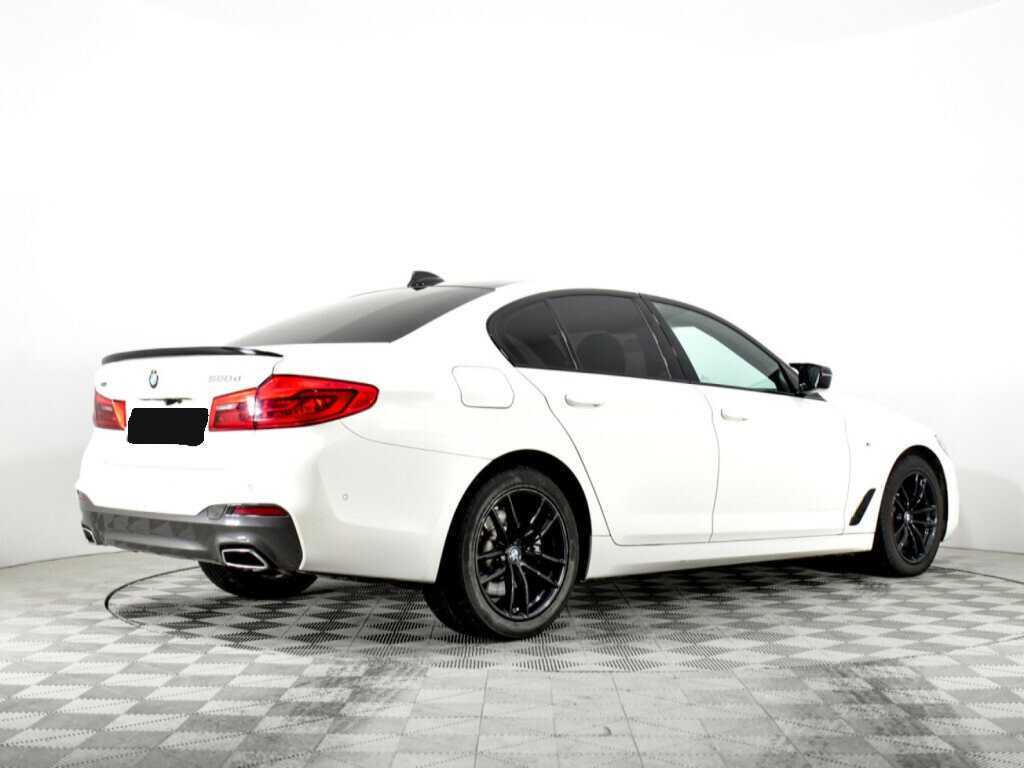 BMW 5 серии 2019 года с пробегом. Фото: #4