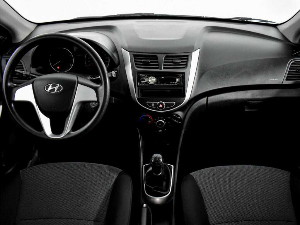 Hyundai Solaris 2011 года с пробегом. Фото: #11