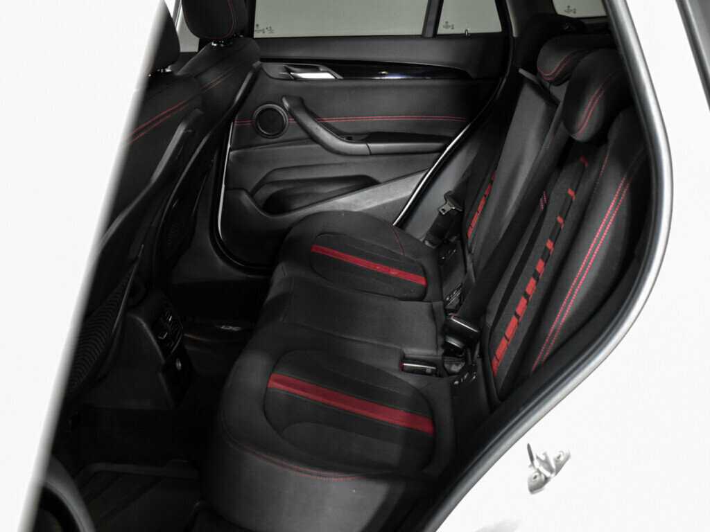 BMW X1 2017 года с пробегом. Фото: #9
