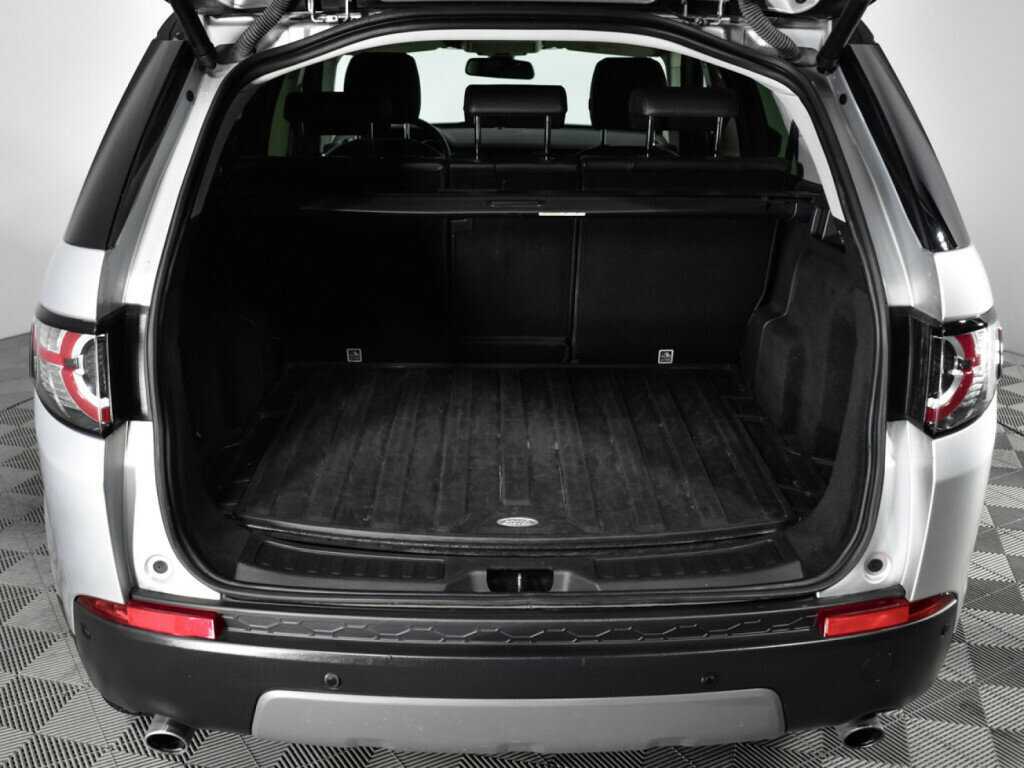 Land Rover Discovery Sport 2018 года с пробегом. Фото: #17