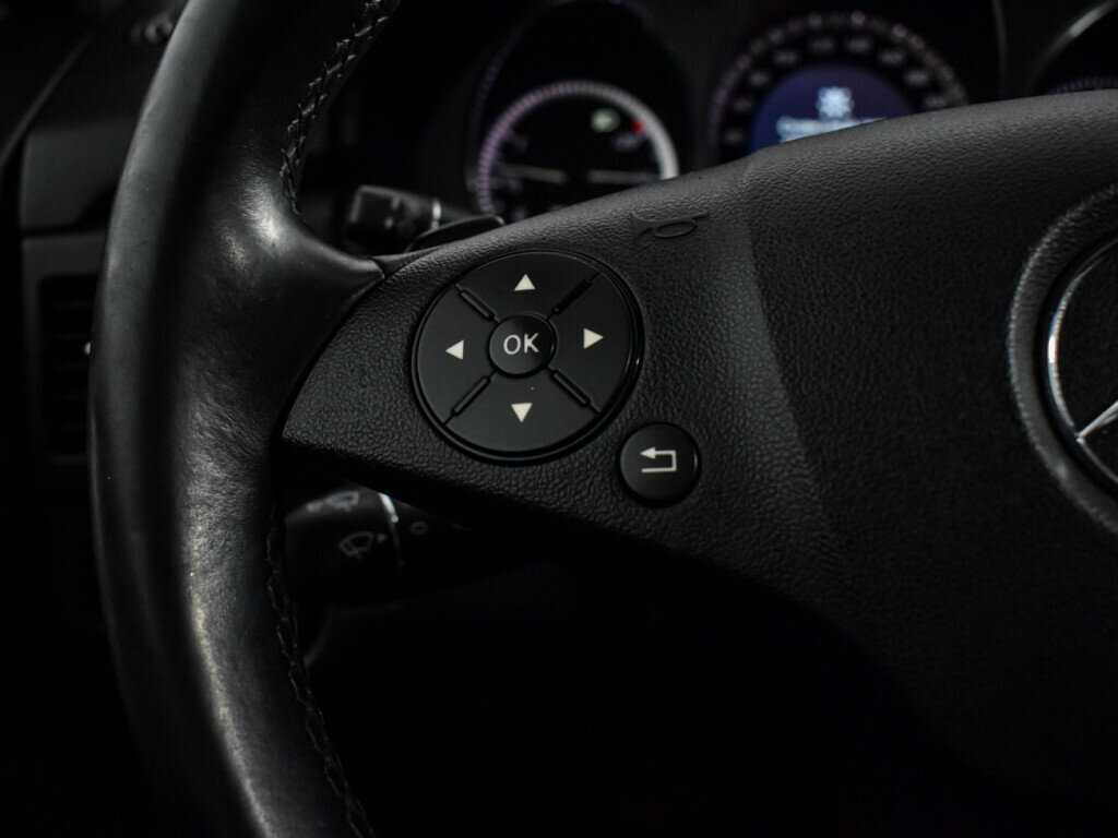 Mercedes-Benz GLK-Класс 2010 года с пробегом. Фото: #14