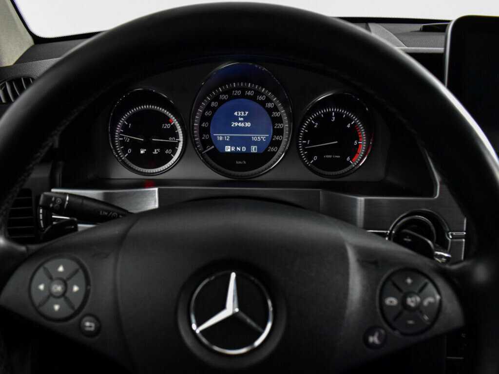 Mercedes-Benz GLK-Класс 2010 года с пробегом. Фото: #19