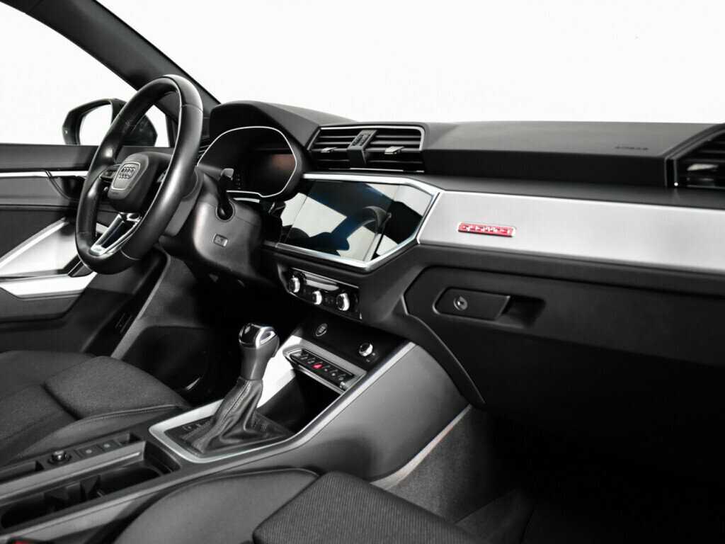 Audi Q3 Sportback 2020 года с пробегом. Фото: #8