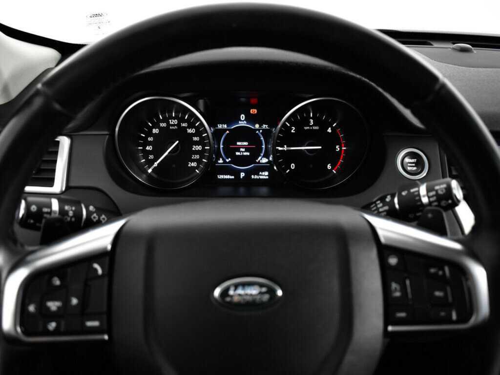 Land Rover Discovery Sport 2017 года с пробегом. Фото: #10