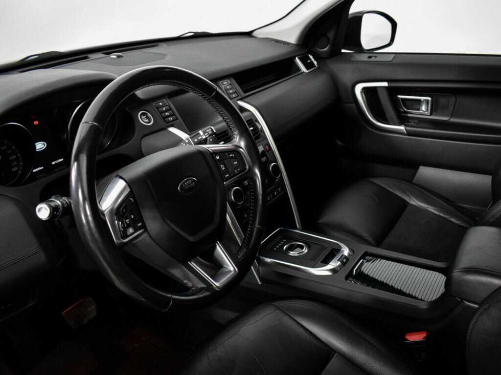 Land Rover Discovery Sport 2018 года с пробегом. Фото: #8