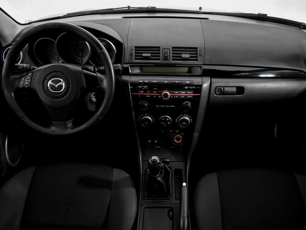 Mazda 3 2008 года с пробегом. Фото: #10