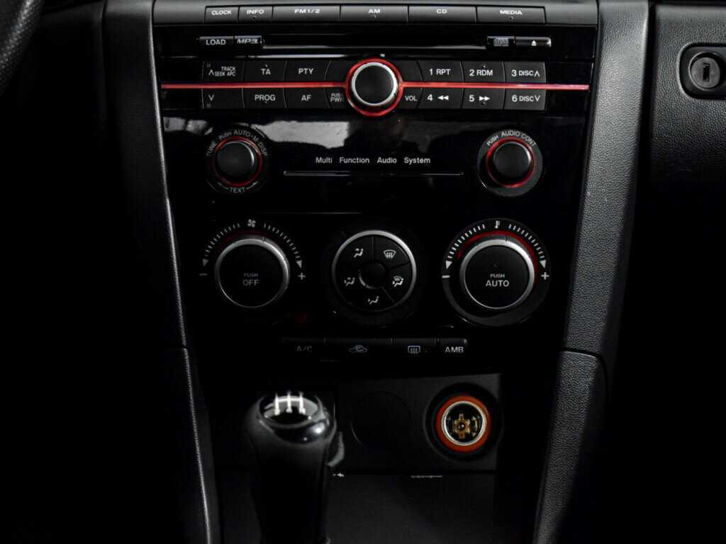 Mazda 3 2008 года с пробегом. Фото: #11