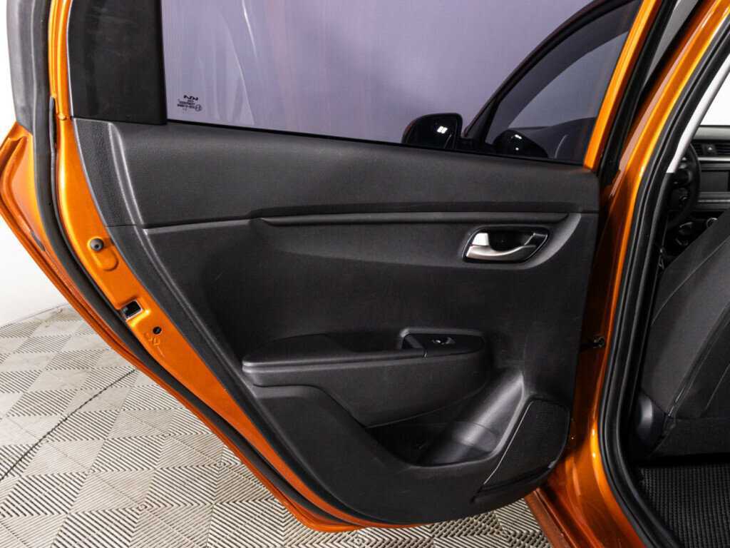 Б/У Киа Рио 2021 года. Фото: #23